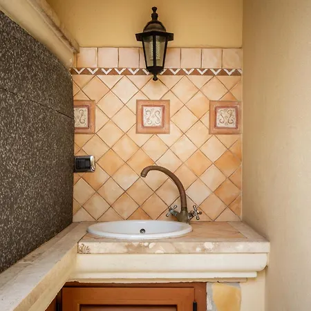 La Casa Di Tonina Apartman Quartu SantʼElena