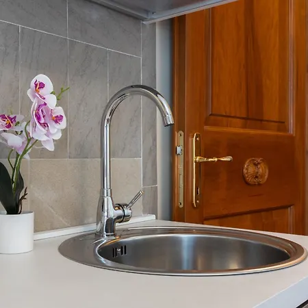 La Casa Di Tonina 公寓 夸尔图-圣埃莱娜