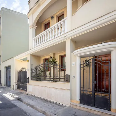 La Casa Di Tonina * 夸尔图-圣埃莱娜